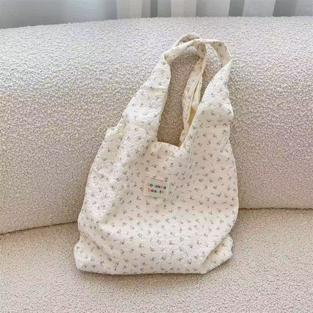 Printed one-shoulder commuter bag