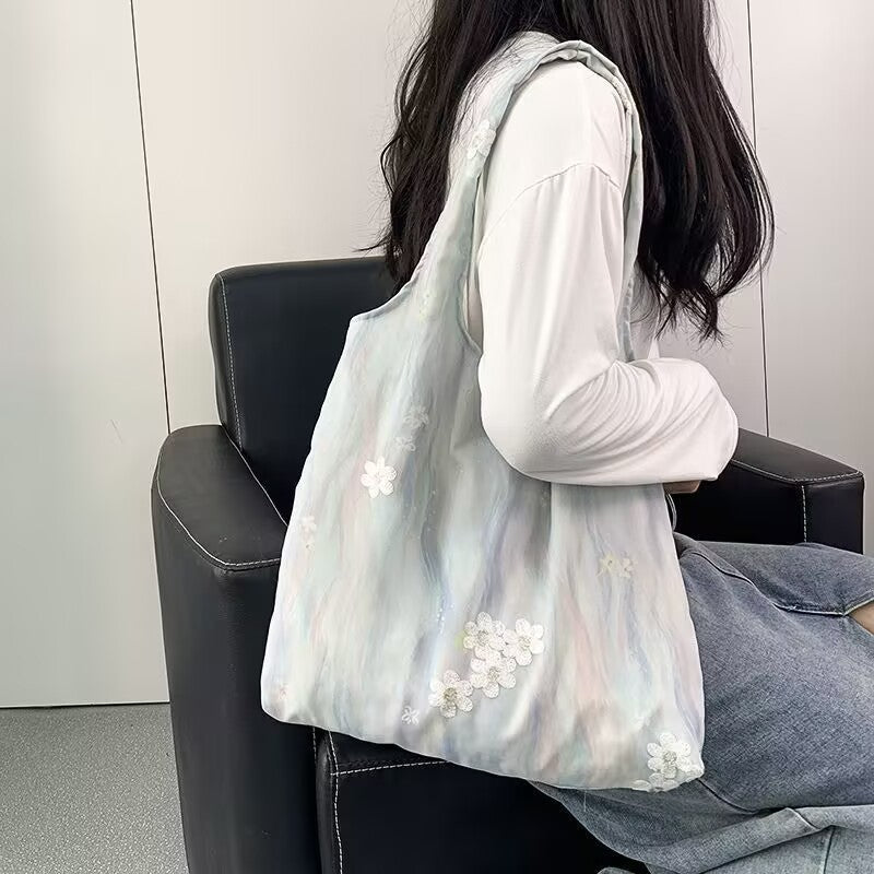 Fashionable large-capacity single-shoulder backpack