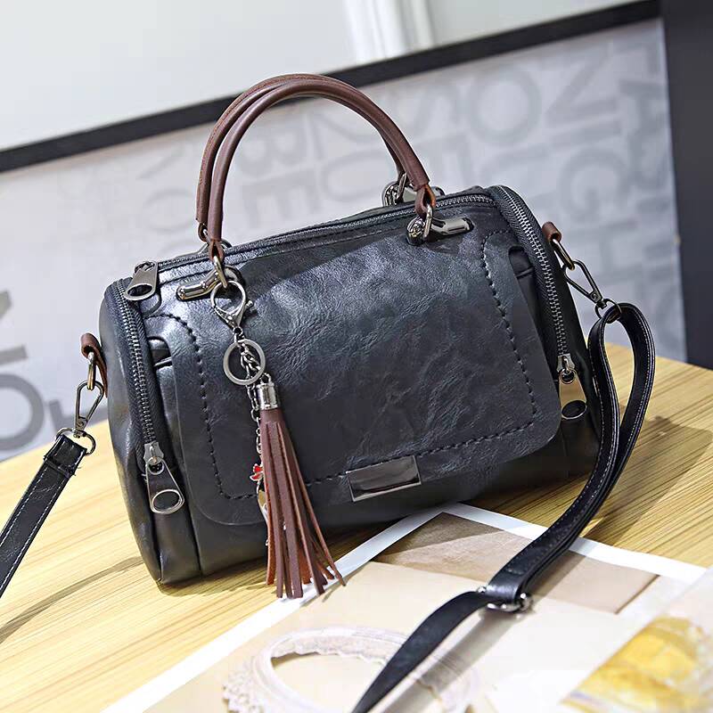 Fashionable handbag