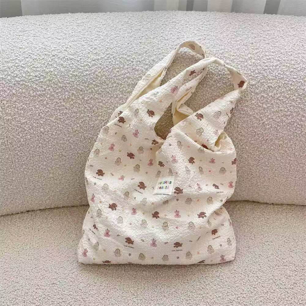 Printed one-shoulder commuter bag